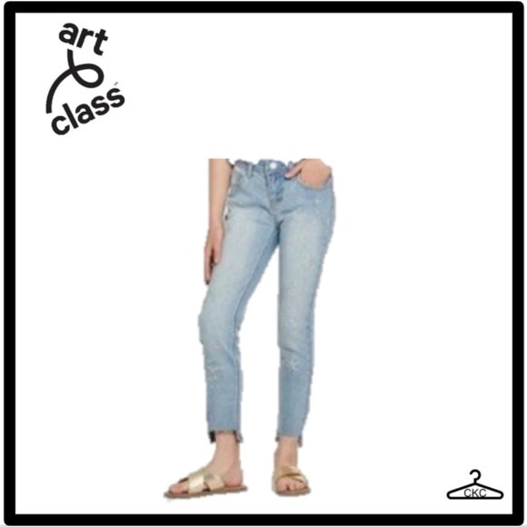 Cropped Jeans with Star Stitching - Picture 2 of 2